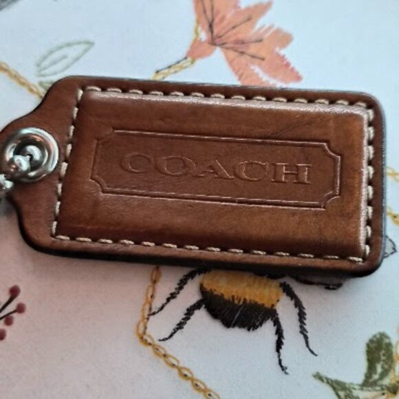 Coach Hangtag Bundle - Picture 7 of 7